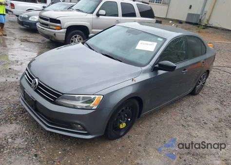 2016 Volkswagen Jetta 1.8T Sport z USA, uszkodzony, nr VIN 3VWD17AJ0GM367838